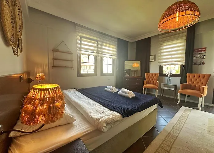 Lycian 3 2 Living - Great Location *